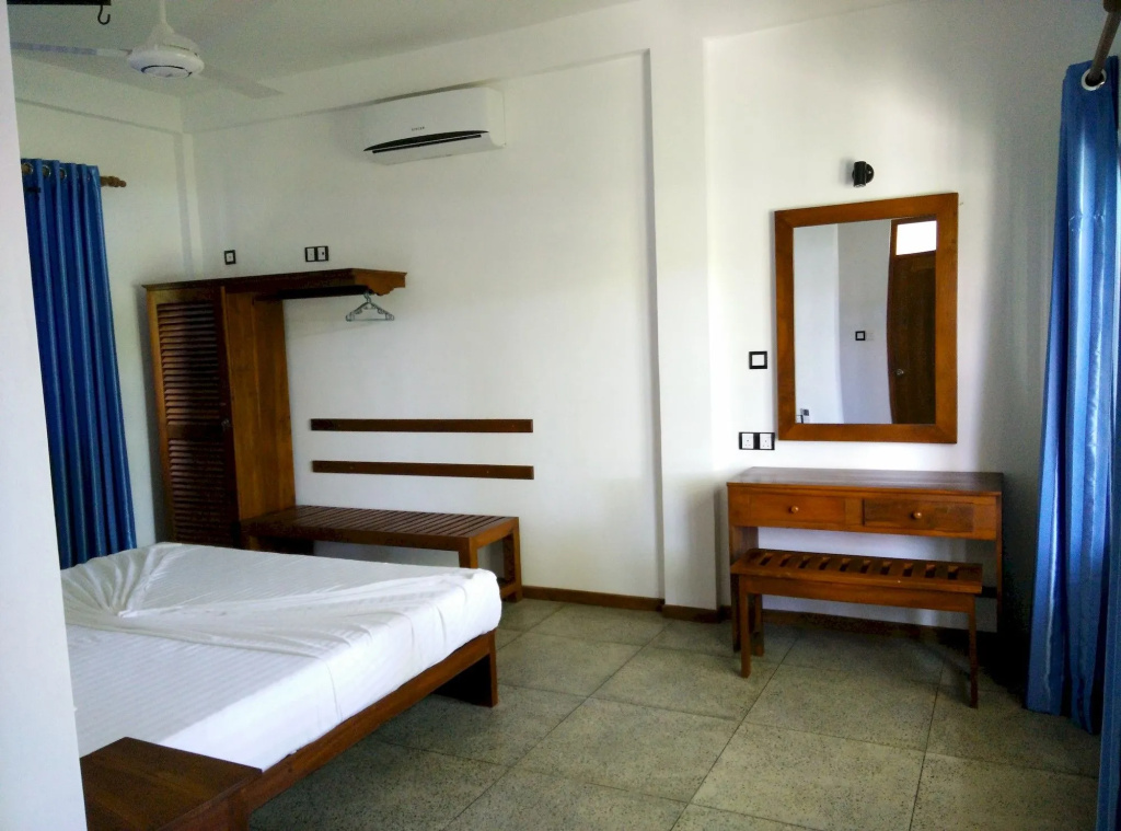 Blue Turtle Hotel