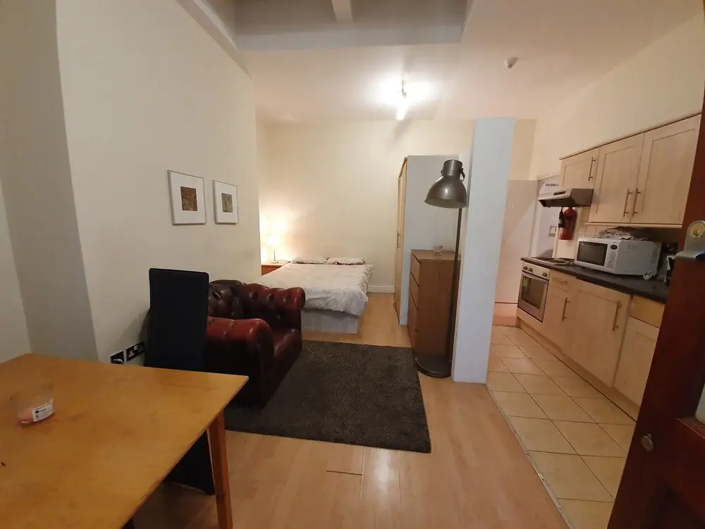 Studio Apartment in South Kensington 13