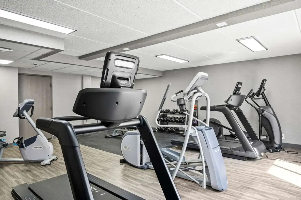 Hampton Inn Cleveland-Westlake