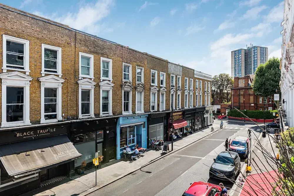 Lady on the Lane- 2 bed Primrose Hill - by Out of Office Lifestyle