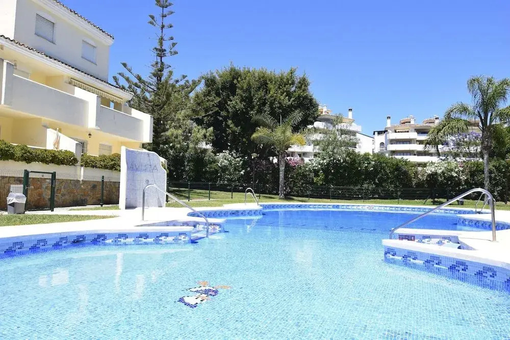 Letmalaga Calahonda