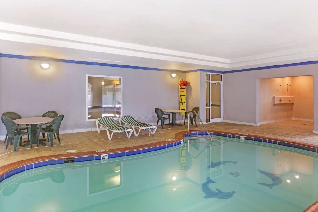Comfort Inn & Suites Chesapeake - Portsmouth