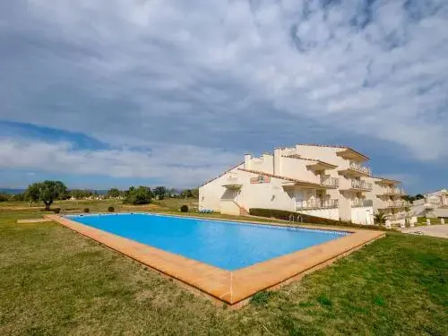 Golf Panoramica apartamento con piscinas , pistas de padel y tenis