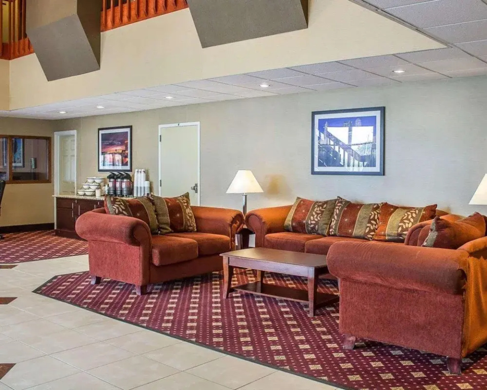 Comfort Inn North