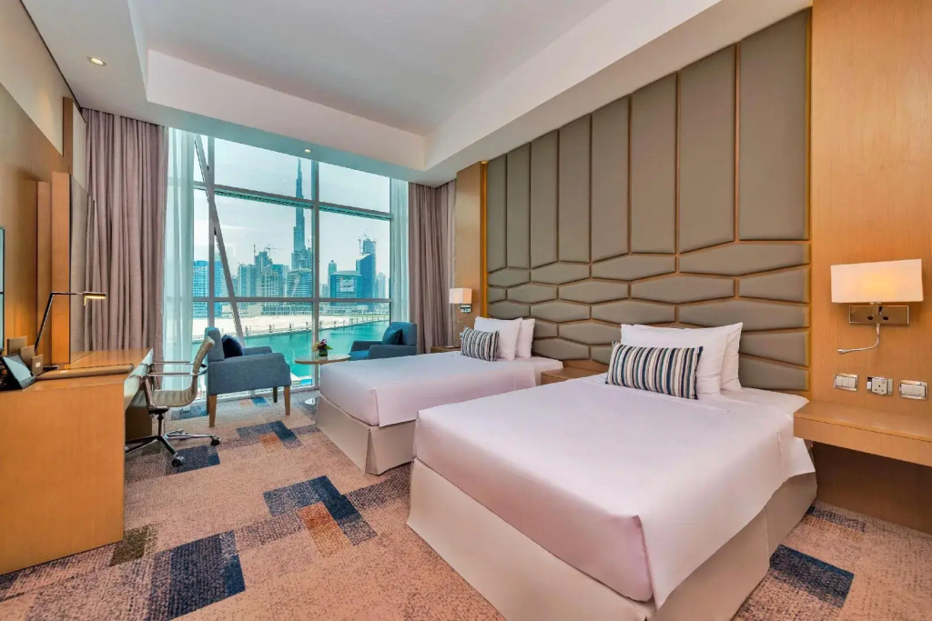 Canal Central Hotel Business Bay