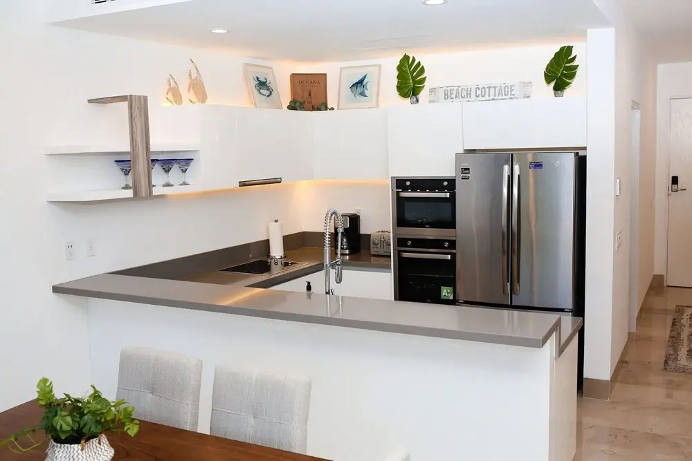 Luxury 3 Bdr Near the Beach - 300meg