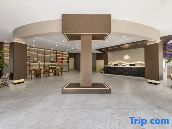 Qingting Hotel (Liupanshui People Square Railway Station)