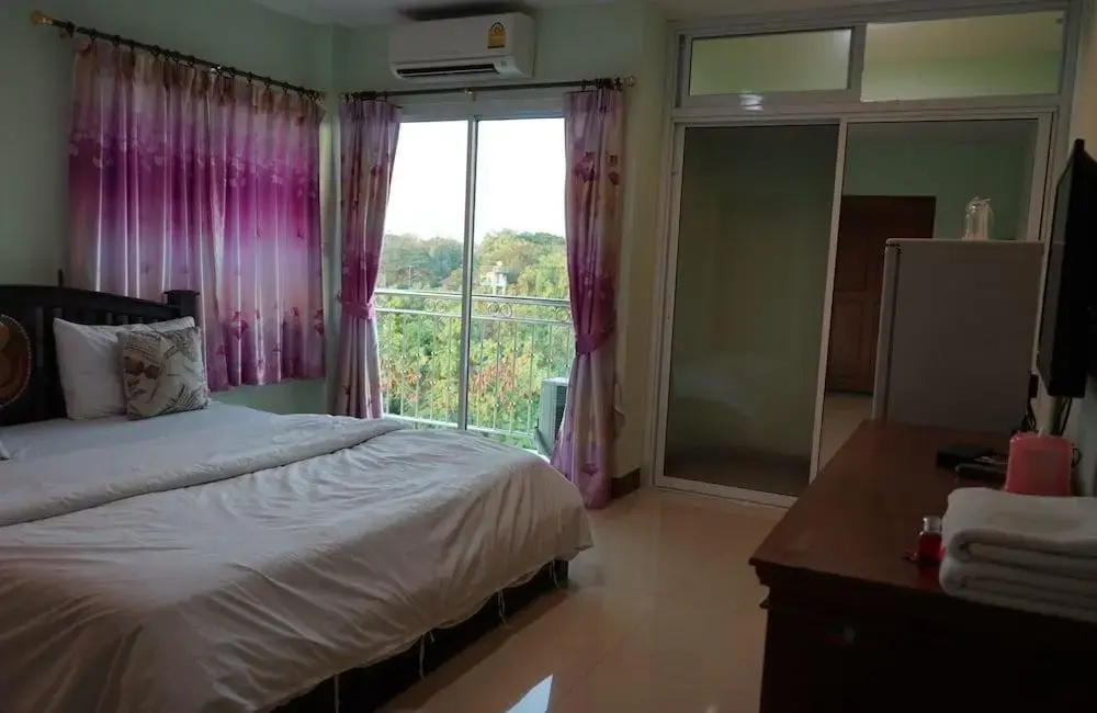 Thonkla Happyhome