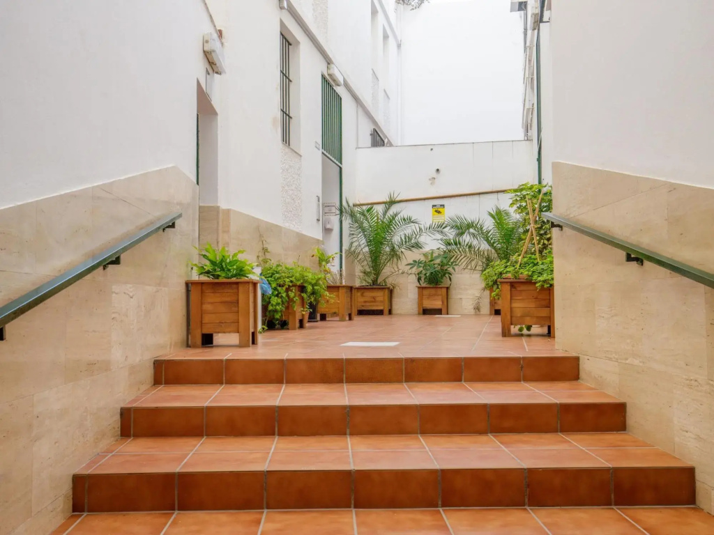 CERVANTES Apartment 11 2BR 1BT