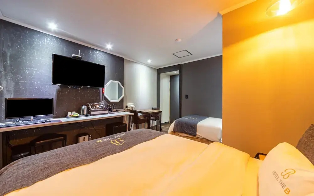 Yeosu Hotel The B