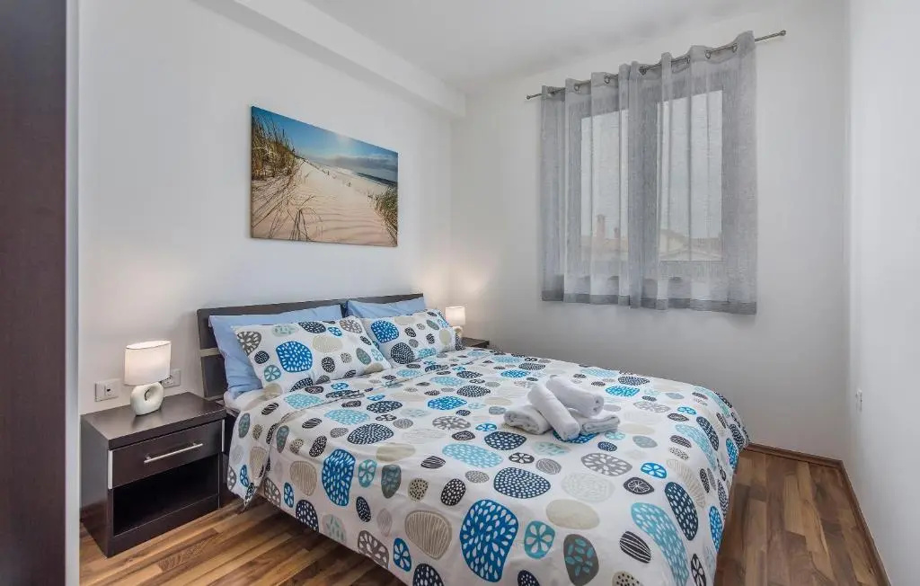 Apartments Kimi