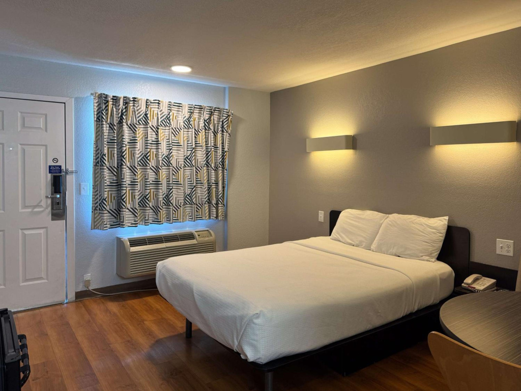 Motel 6-Simi Valley, CA