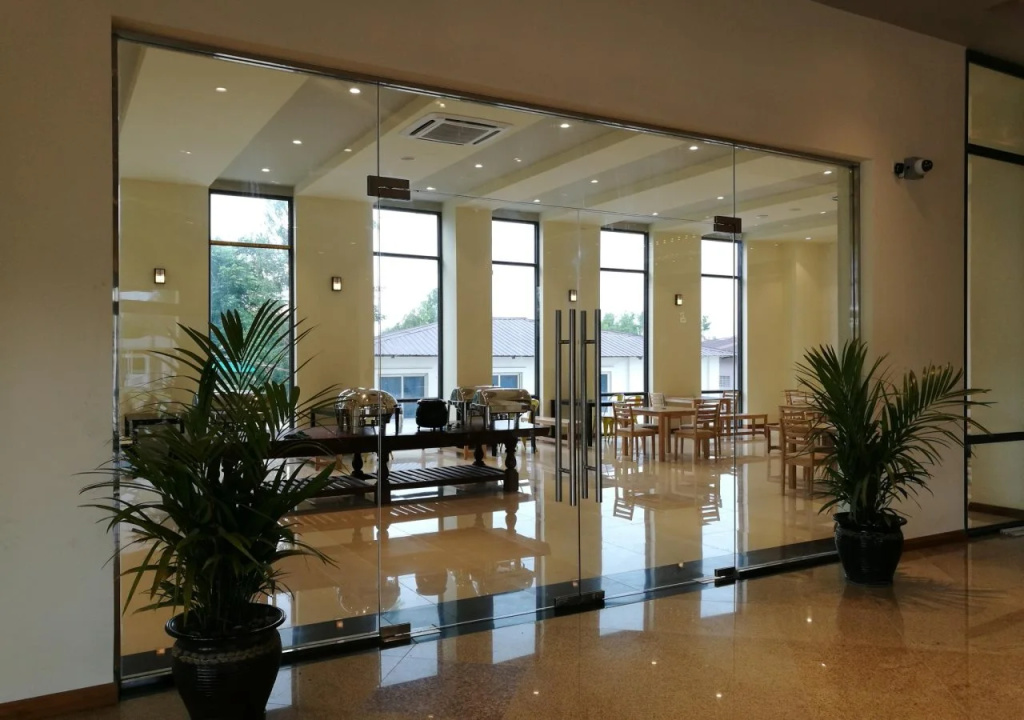 Vegas Hotel - Nay Pyi Taw