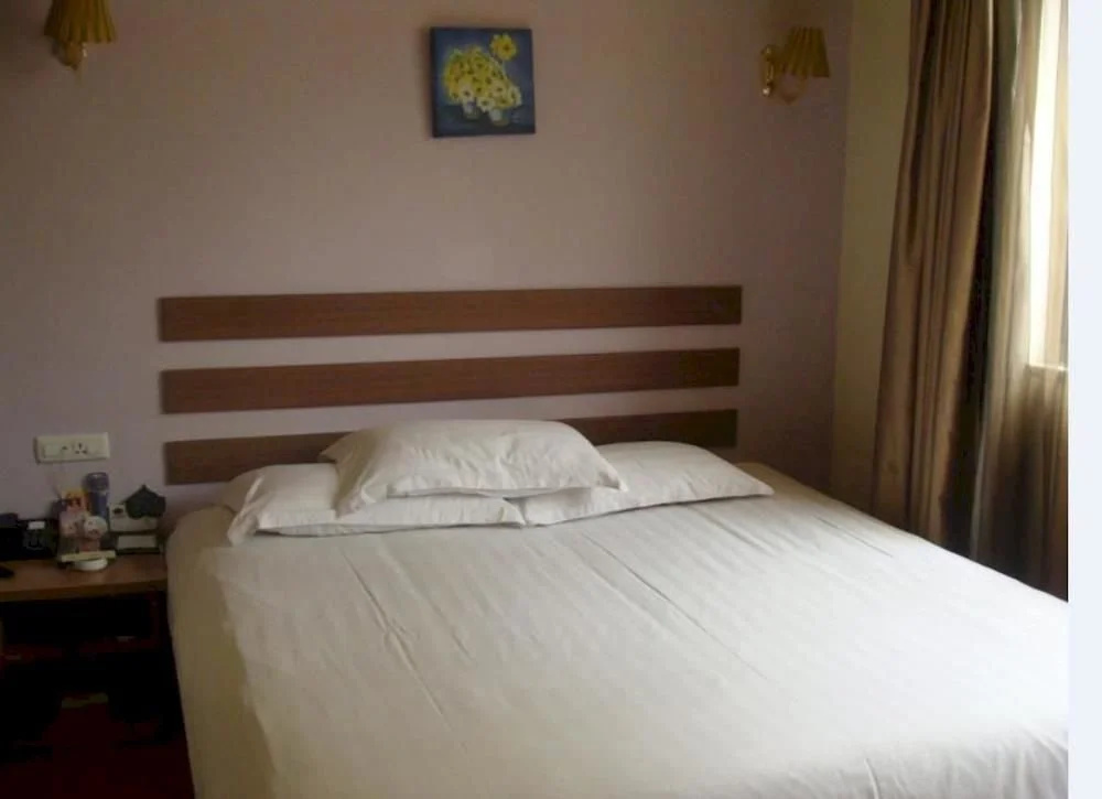 Home Inn Le 8