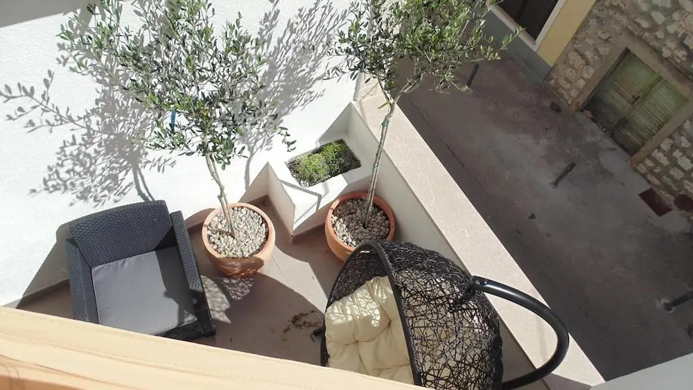 Downtown Luxury Apartments with Hot Tub