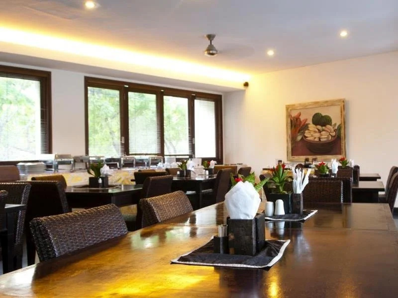 Ninghai Shanggao Yimei Hotel (Ninghai Taoyuan Plaza)