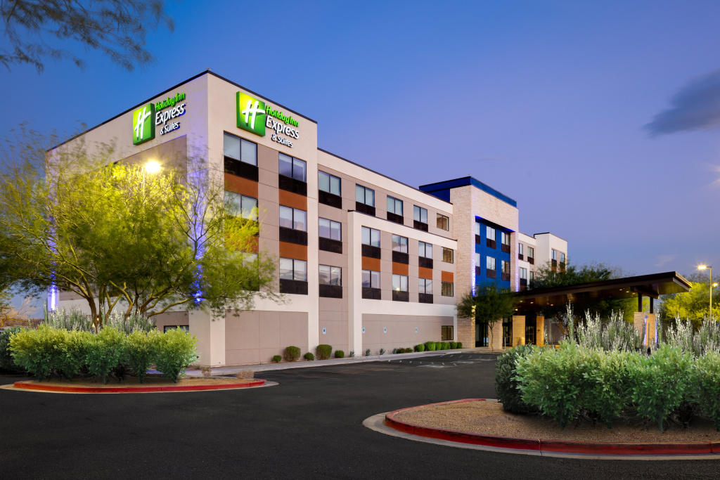 Holiday Inn Express & Suites Phoenix West - Buckeye by IHG