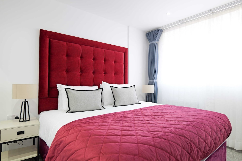 The Wembley Velvet Retreat 2 Bed Flat