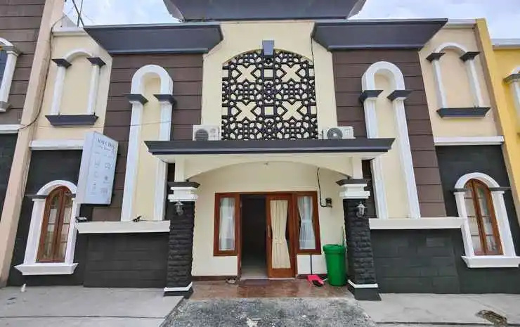 Adiputra Guesthouse 2