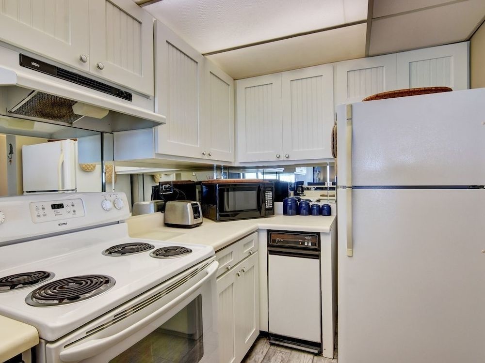 Mariner West 506 - 1 Br Condo