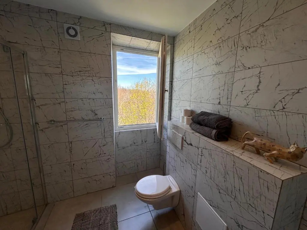 GROUPSTAY Il Gattopardo PRIVATE VILLA 19 QUESTS Cairo Montenotte VILLAITALY EU