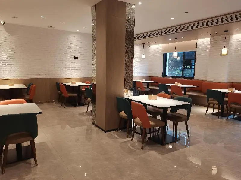 Hanting Hotel Ji'an Jinggangshan Avenue
