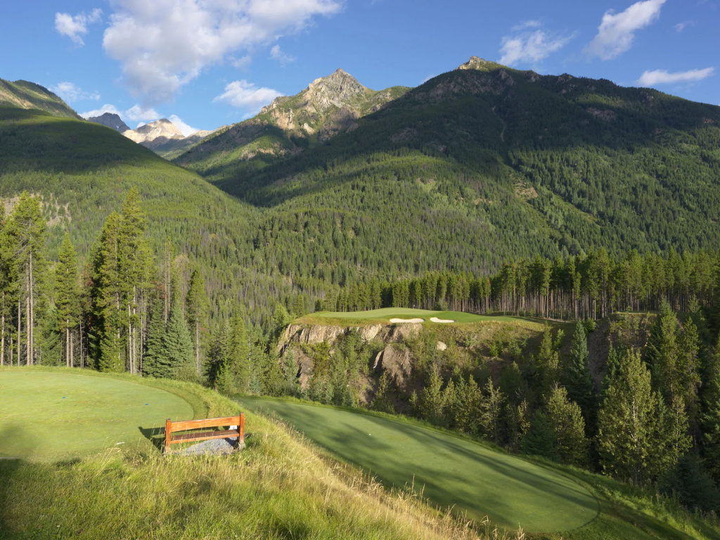 The Approach Hotel
