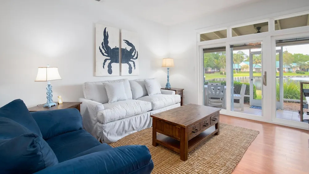 Brand new Furnishings & Paint April 2019! 6 Seat Golf Cart & bay Views!