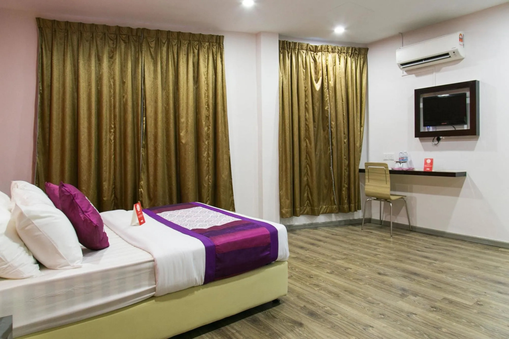 OYO 296 KK Hotel Jalan Pahang