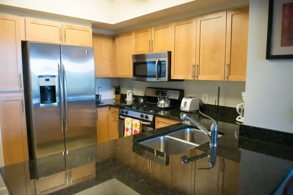 Crystal Quarters Furnished Apartments At The Gramercy