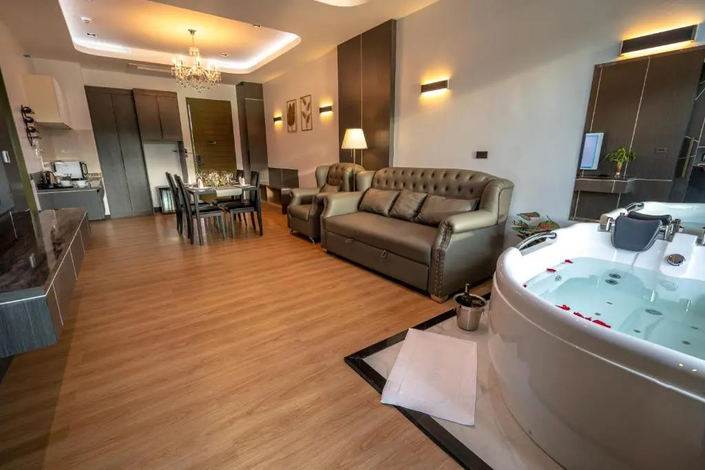 Pim Pool Villa Nan