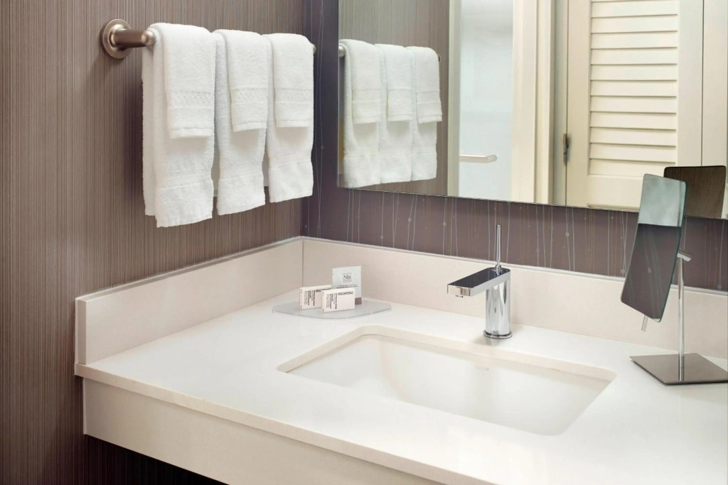 Courtyard by Marriott Raleigh Cary