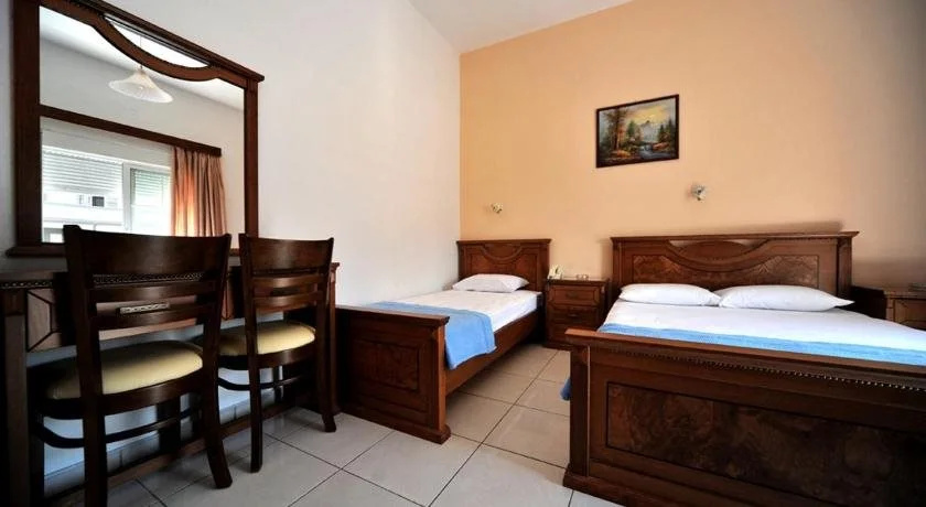 Hotel Jason