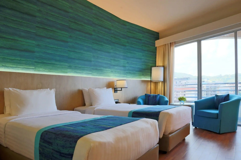 The Royal Paradise Hotel & Spa