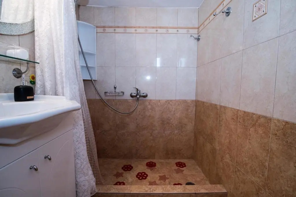 Naxian Harmony 300m from the beach