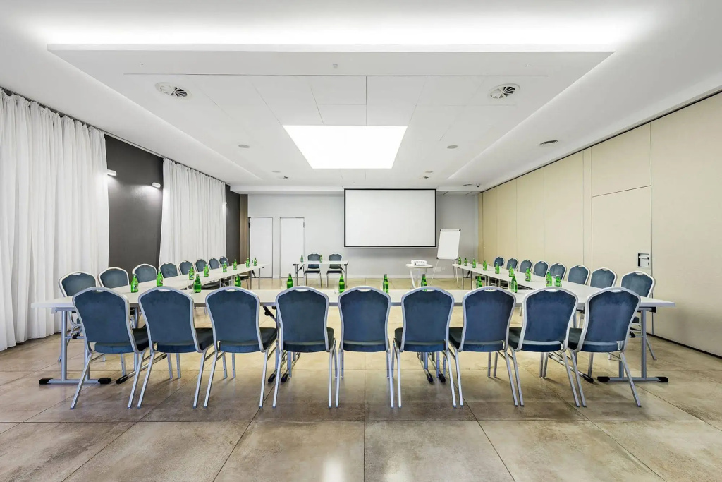 Artis Loft Hotel