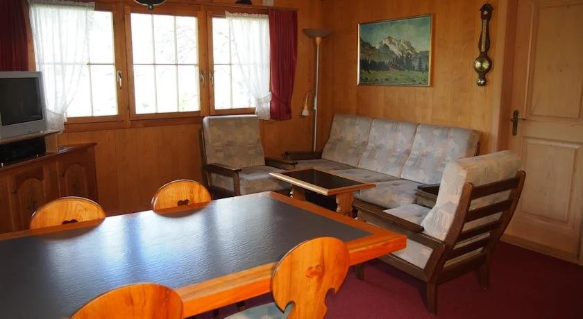 Chalet Iris