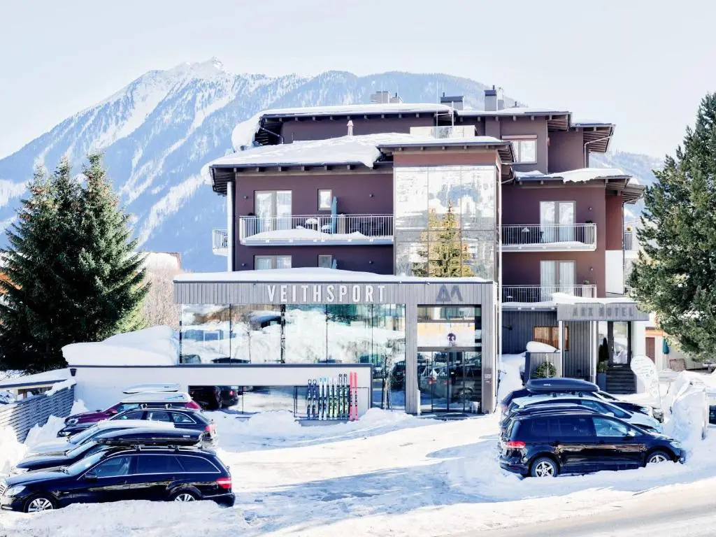 ARX Hotel & Restaurant