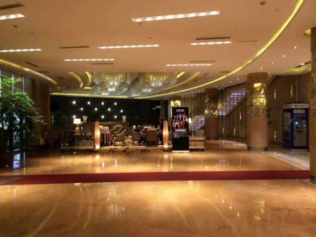 Northeast Hotel