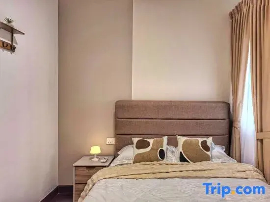 B3A21103 R&F Princess Cove 2BR, Singapore CIQ, Malls Nearby