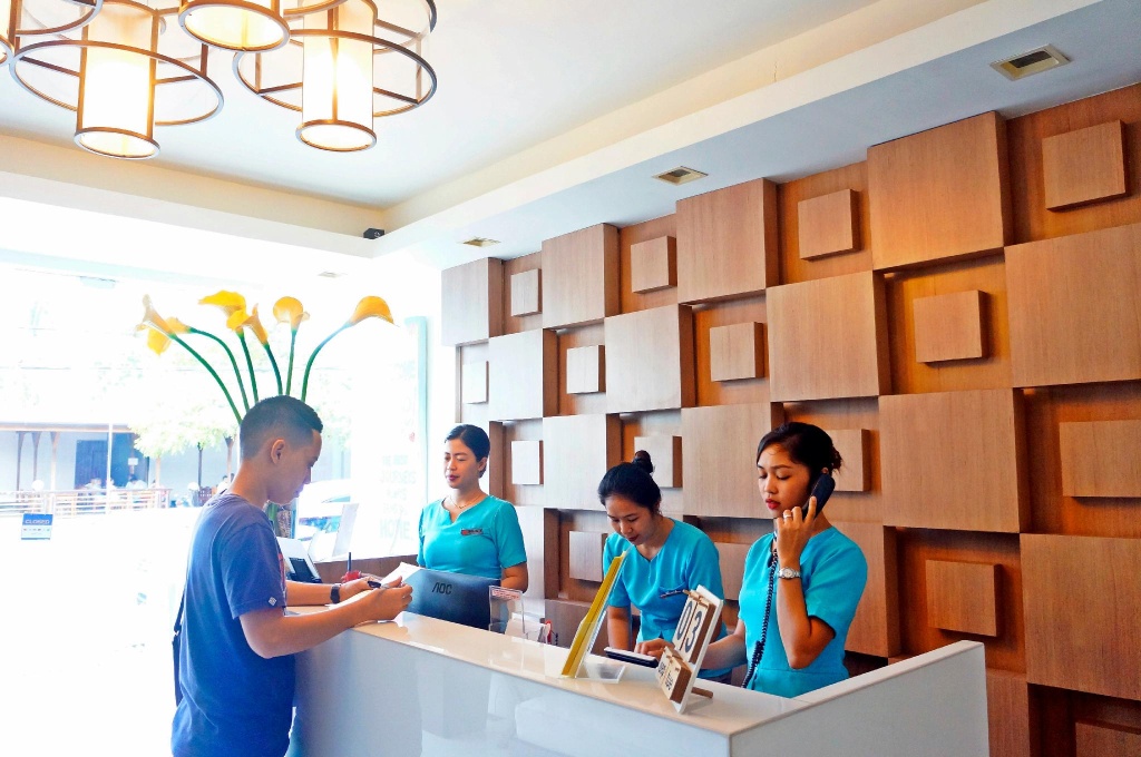 Tacloban Plaza Hotel