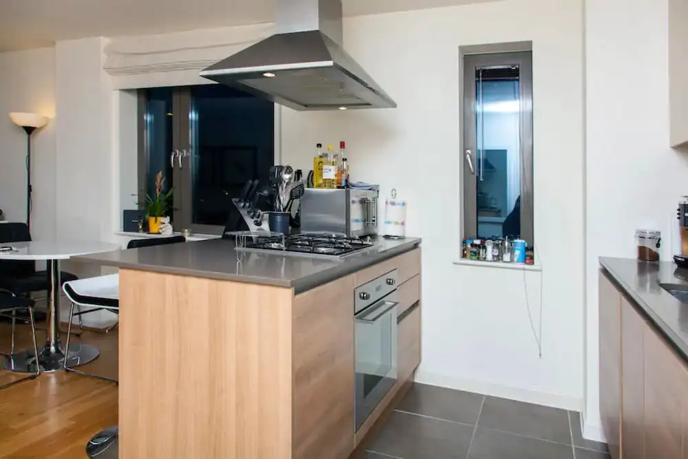 Modern 2 Bedroom Apartment With Amazing View
