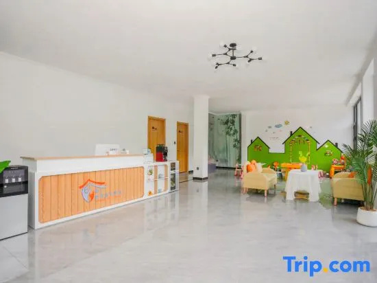 Tongban Parent-Child B&B (Yanqing Badaling Town)