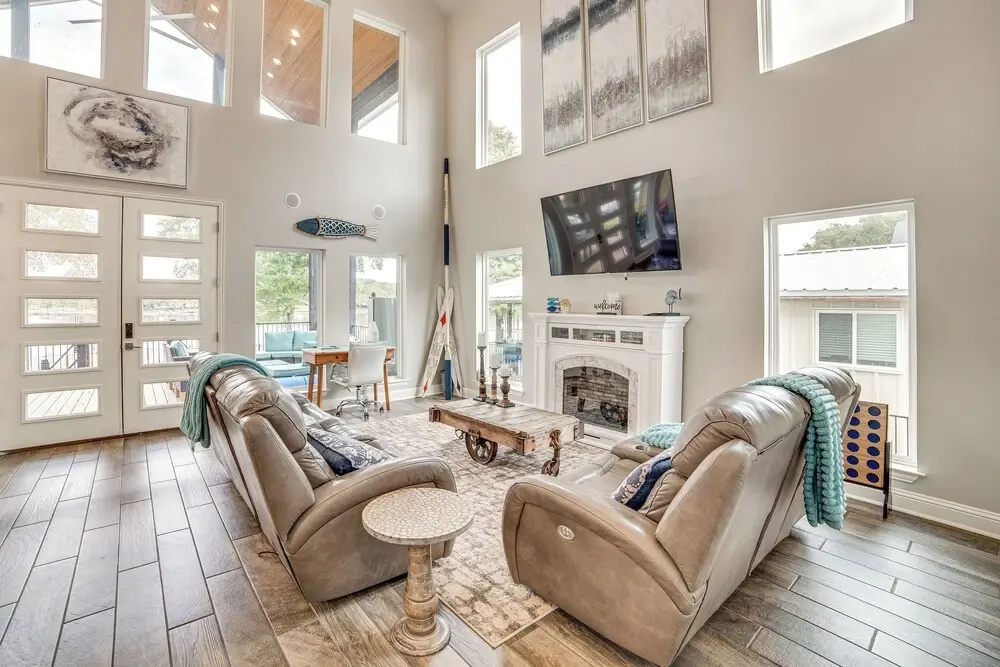 Private Dock & Yard! Modern Getaway in Mabank