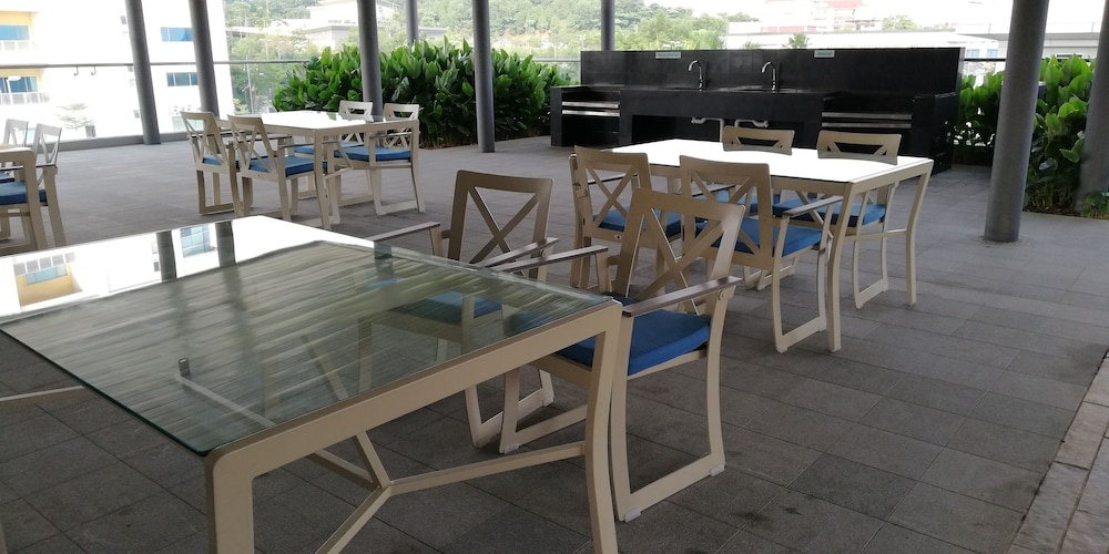 Eco Kanvas Soho Suites