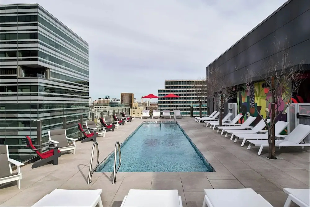 citizenM Austin Downtown