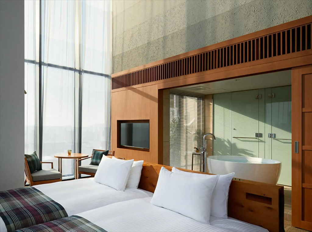 HOTEL STRATA NAHA
