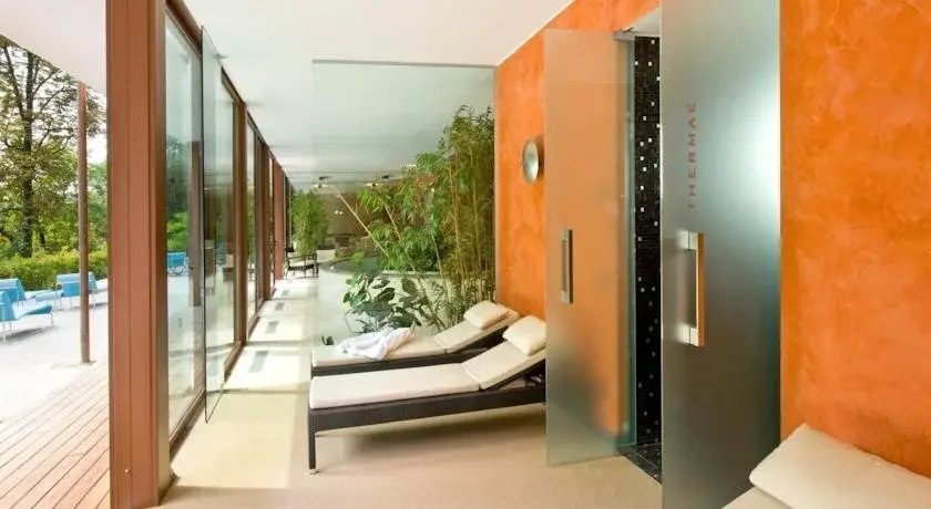 Castello Di Carimate Hotel & Spa
