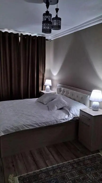 Apartment near Farkhadskiy bazar