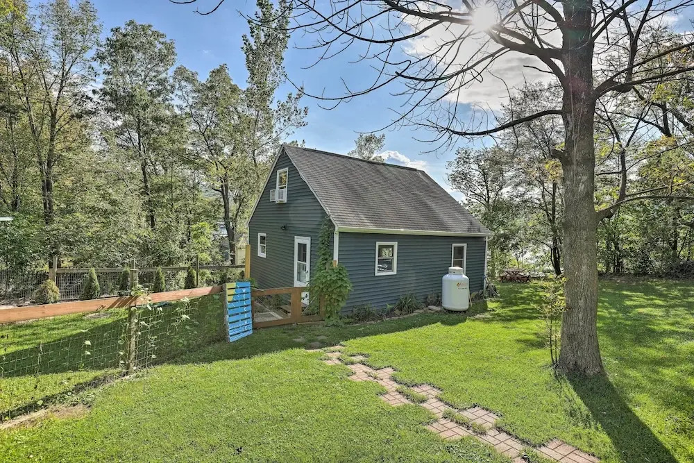 'aunt Al's Place' Home on Canandaigua Lake w/ Deck